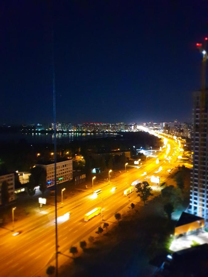 Олімпік Парк, 5Хв Від М Бориспільська, Завжди Є Світло, Генератор В Будинку! Kiew Exterior foto